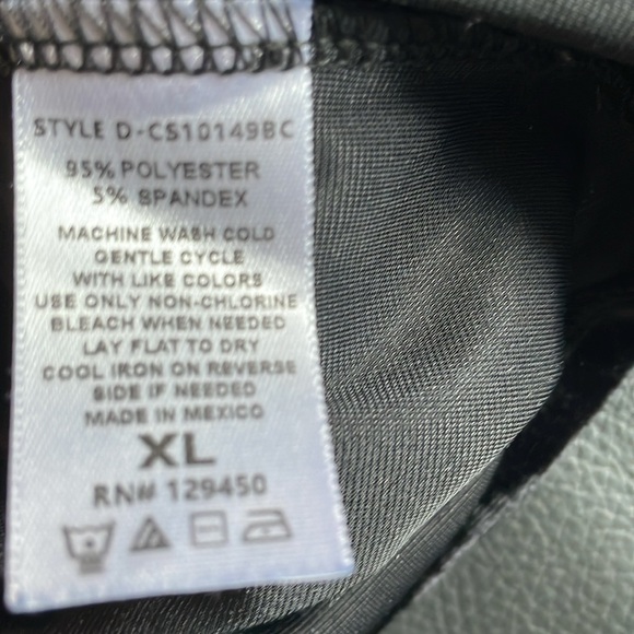 Como Blu Top Women Size XL Black Velvet Dressy Trumpet Sleeves Goth Bohemian - Picture 15 of 15